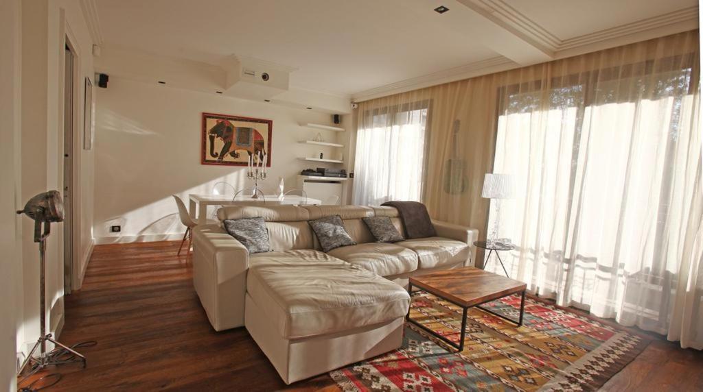 George Apartment In Neuilly Zewnętrze zdjęcie